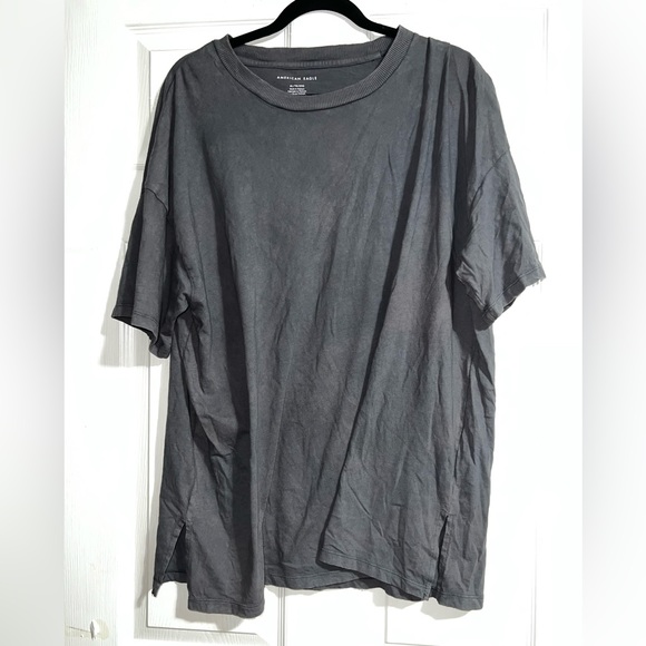 Gray American Eagle T-shirt. - Picture 4 of 4